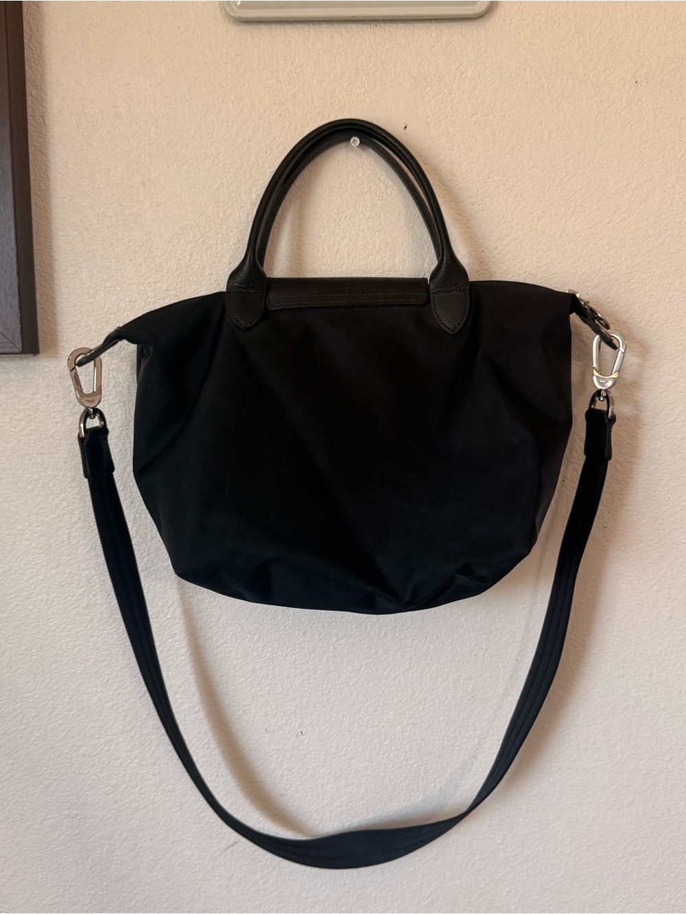 LONGCHAMP Le Pliage Neo Nylon Top Handle Bag Black with Long Strap - Picture 5 of 12